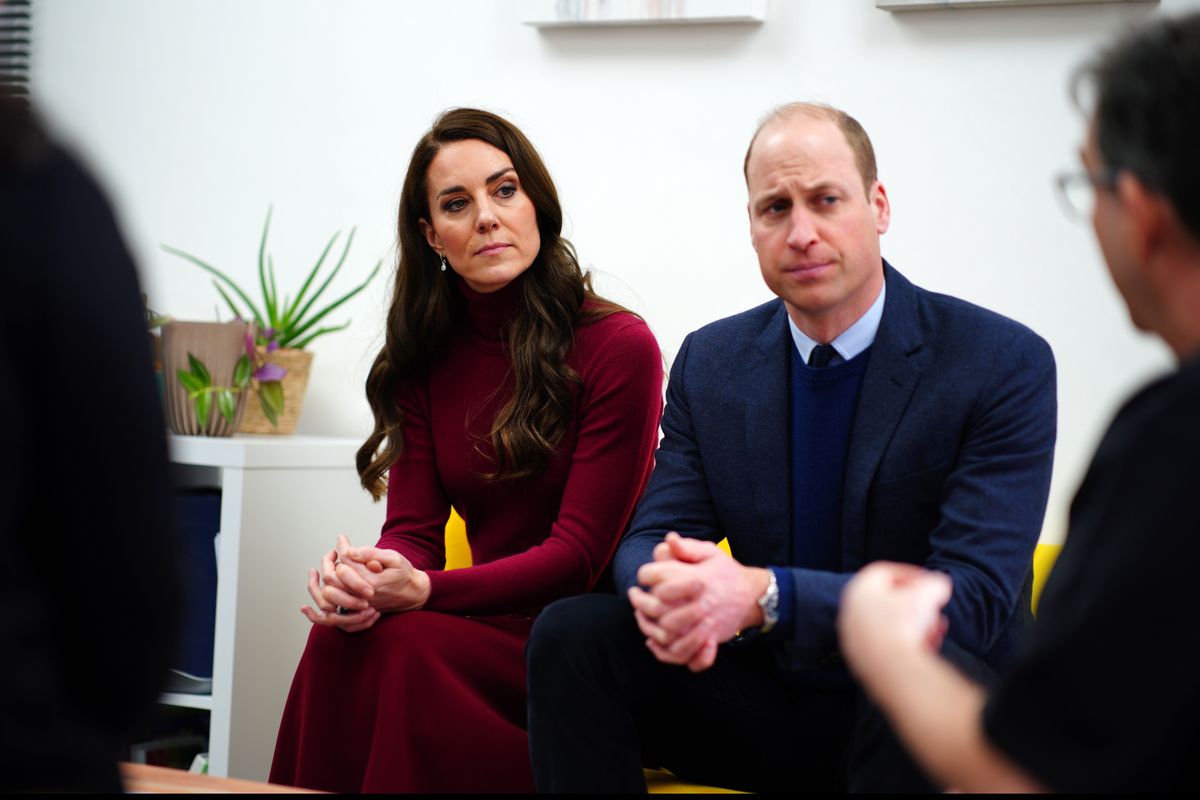 Kate Middleton snubs Prince William and will not go with him to Singapore